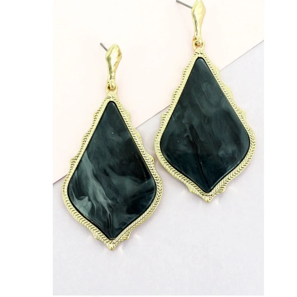 BLACK SMOKE ARABIAN TEARDROP EARRINGS - Picture 1 of 1